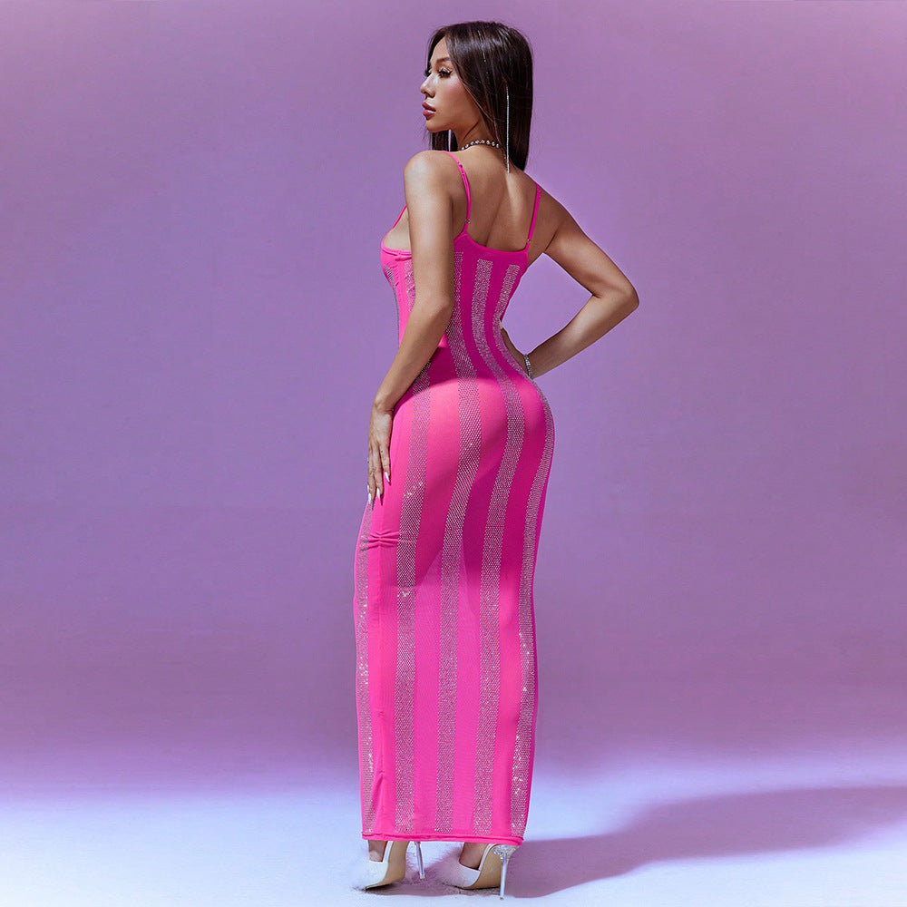 Long Dress with Waist-tightening and Body-hugging Design